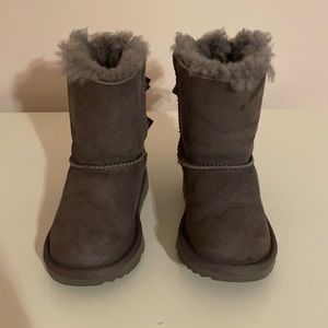 Authentic kids Uggs